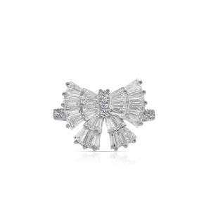 18k white gold diamond cocktail ring. - 10615