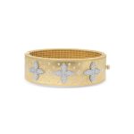 14k yellow gold diamond bangle. - 11026