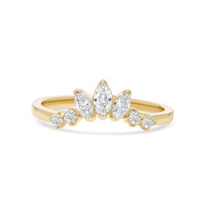 14k yellow gold diamond band. - 11622