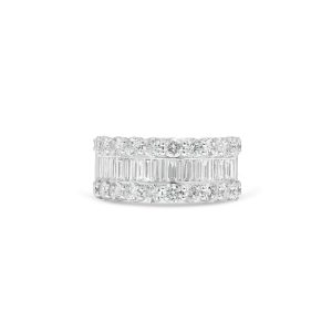 18k white gold diamond cocktail ring. - 10124