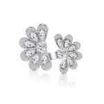 14k white gold diamond cocktail ring. - 10611